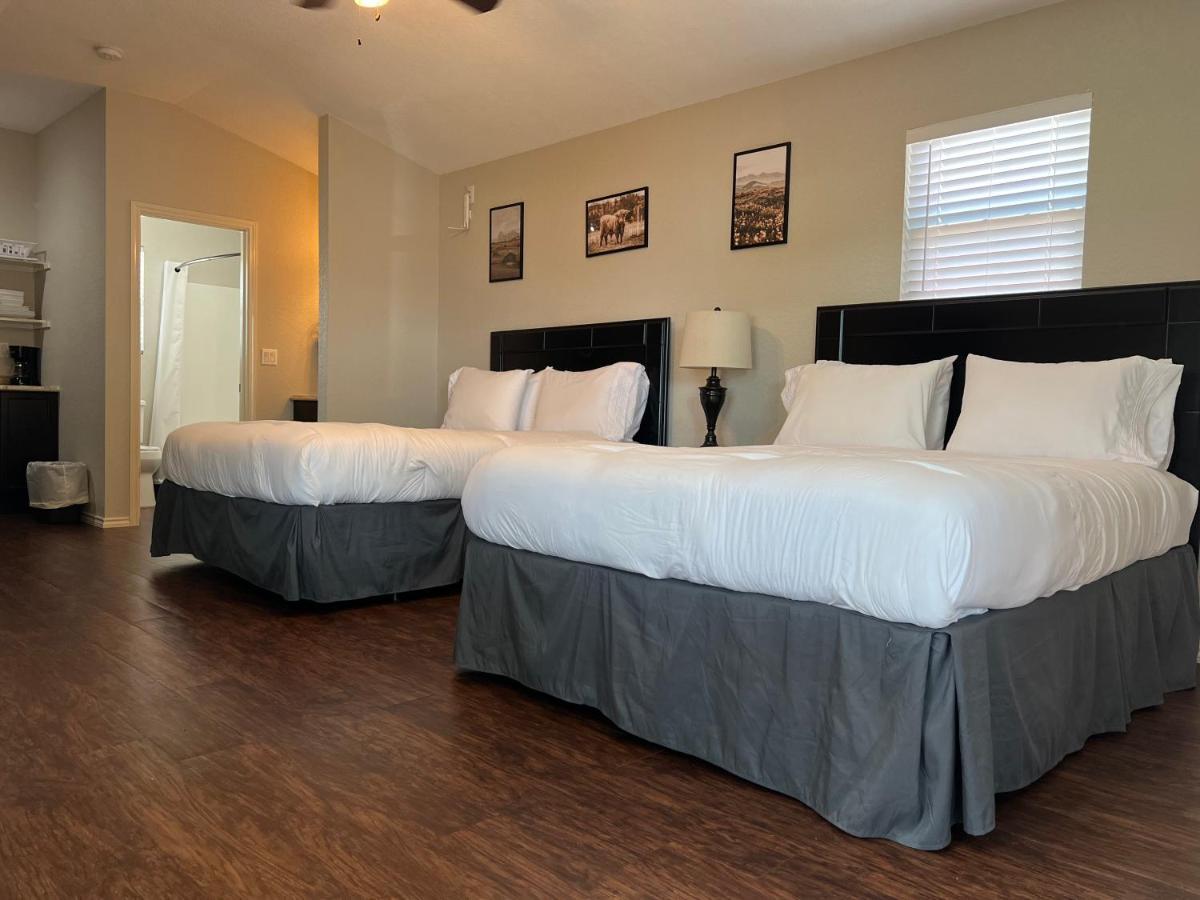 Rivercity Rv Park New Braunfels Exterior photo